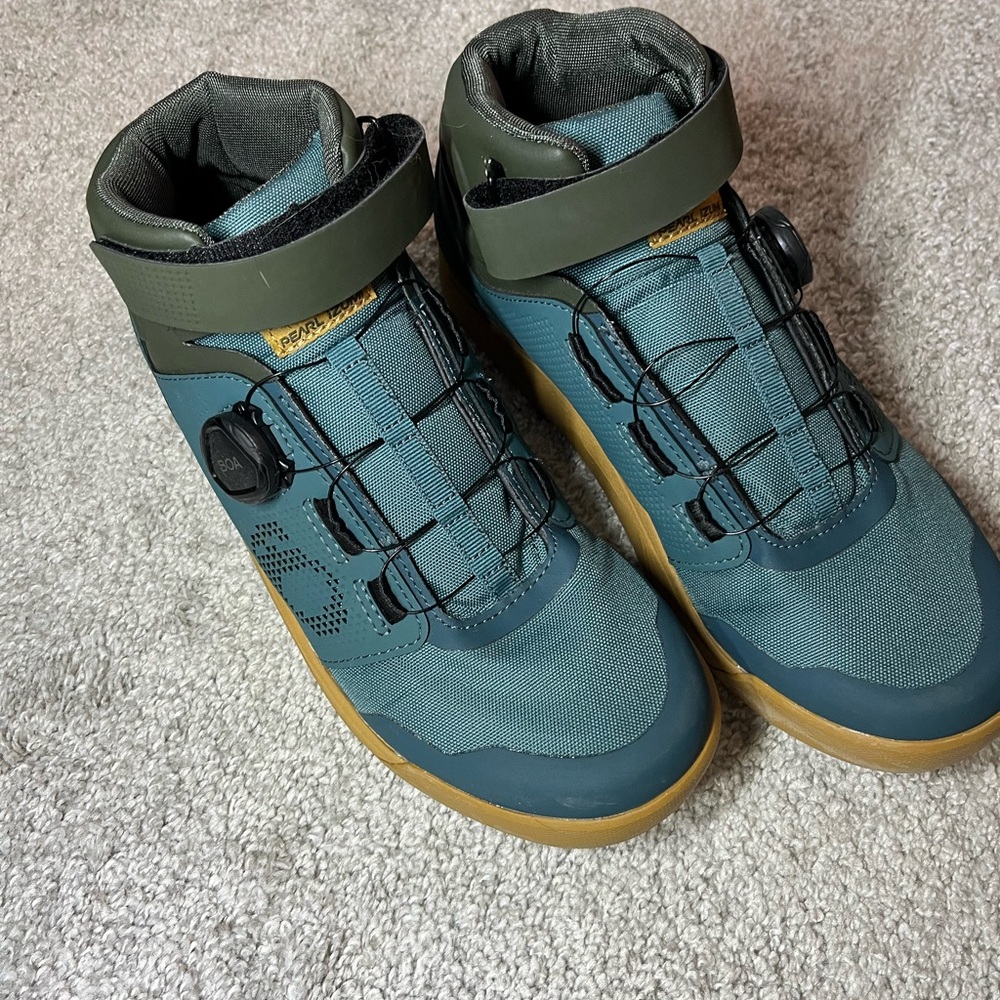 Pearl Izumi Men’s Bike Shoes